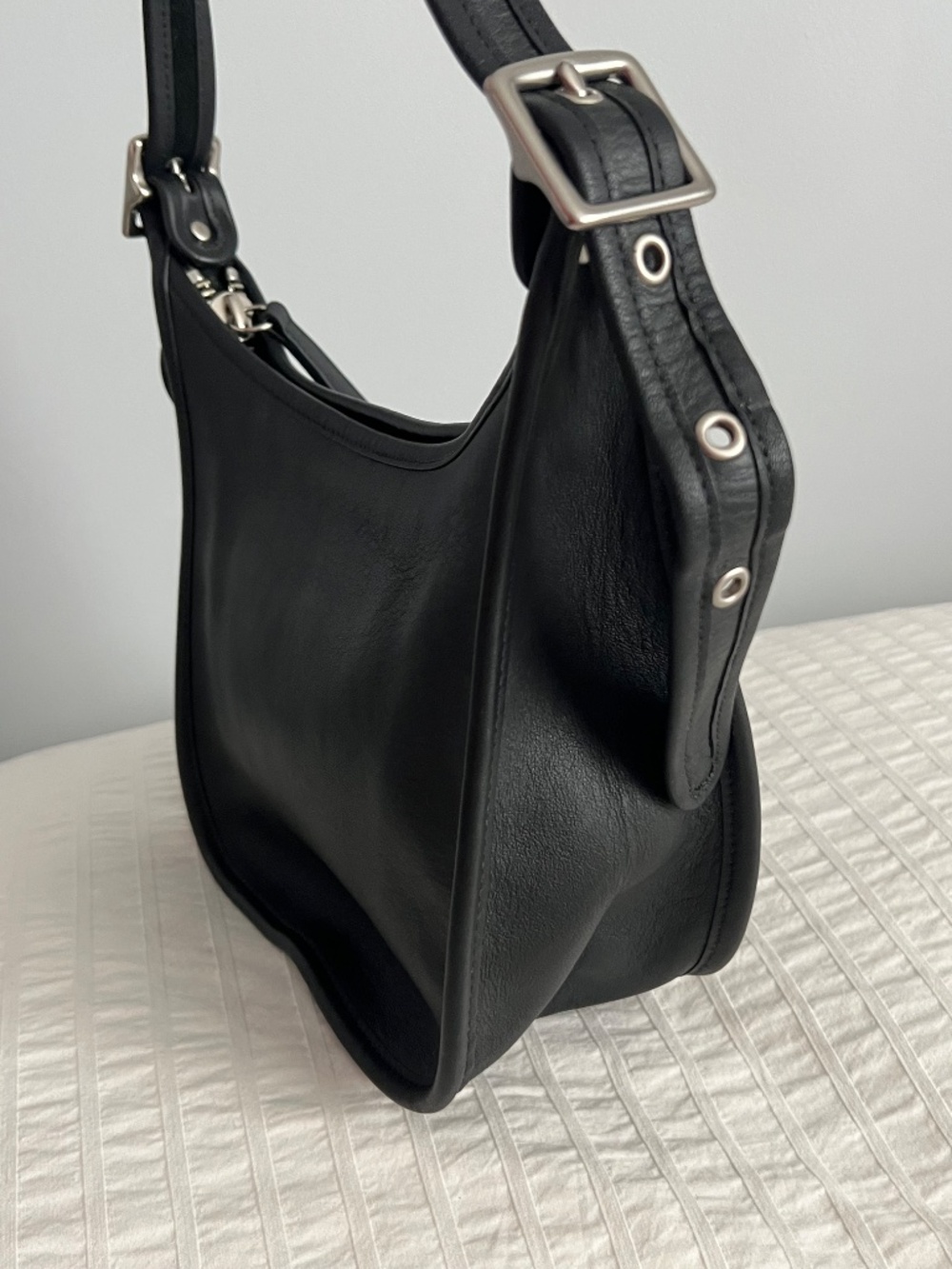 Coach Black Legacy Janice Bag 9950 - Picture 4 of 9